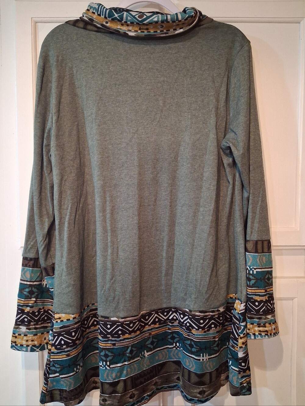 Miusey Women's Green Geometric Cowl Neck Long Sleeve Tunic Top Button Accent XXL - Picture 2 of 4